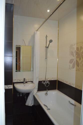 Nice Apartments On Evstafyeva 1