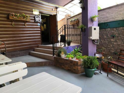 Hostal Restaurant And Hotel Complex Corsica