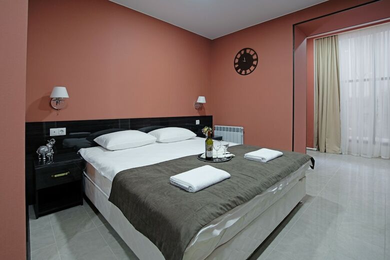 Menua Hotel