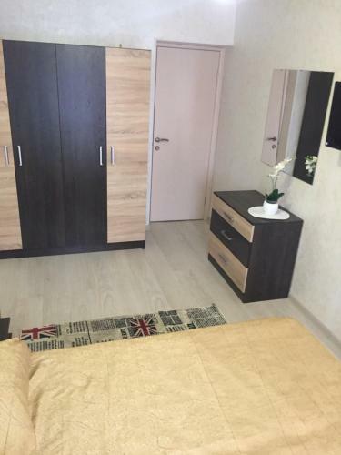 Apartment On Novorossiyskaya