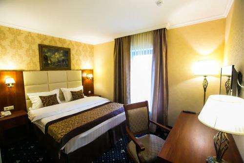 Sobranie Hotel