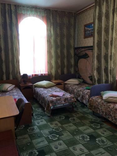 Hostal Nadezhda Guest House