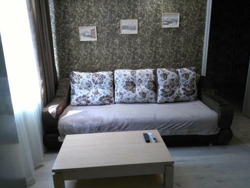 Apartment On Marata 17
