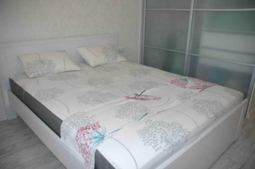 Apartment Sportivnaya 17