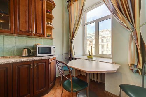 Apartamento Sutkipeterburg Nevsky Prospekt