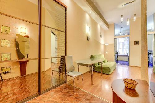 Apartamento Sutkipeterburg Nevsky Prospekt