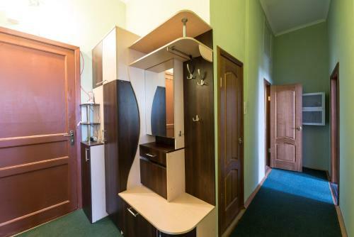 Apartments On Marata 4