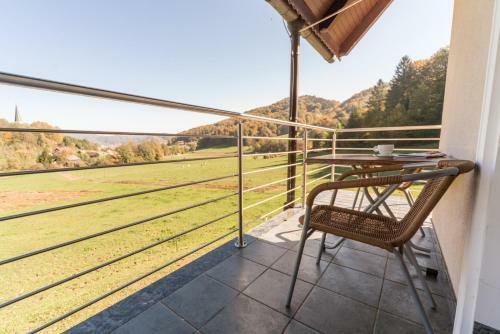 Hostal Guesthouse Haler