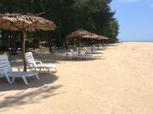 Cousin Koh Kho Khao Bungalow