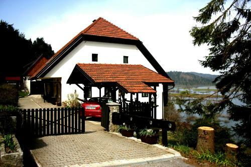 Hostal Apartment ?efic