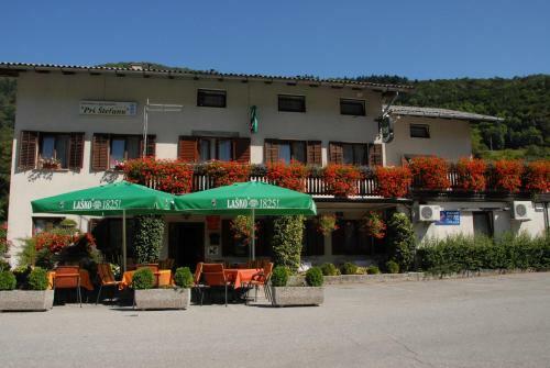 Hostal Guesthouse Pri ?tefanu