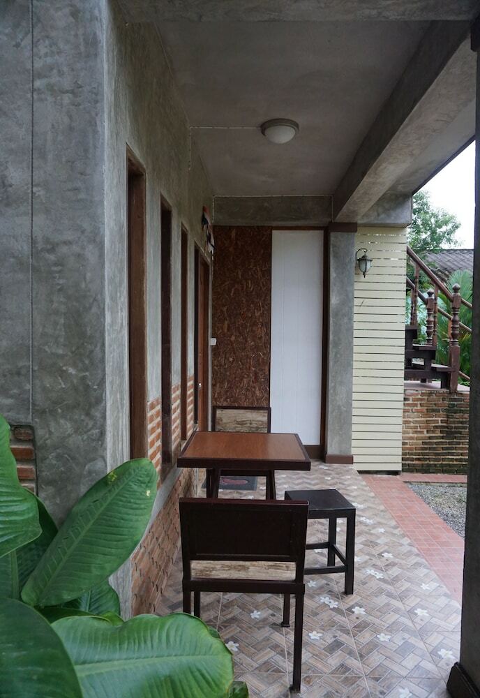 Hostal Ruen Lamai Lanna