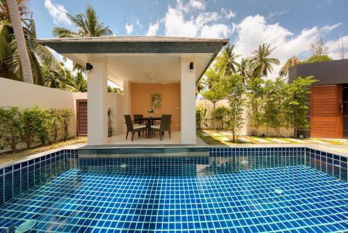 Lipa Talay See - 2 Bedroom Beach Side Villa