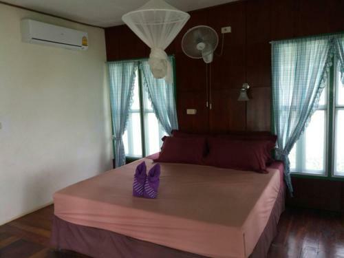 Hotel Holiday Beach Resort
