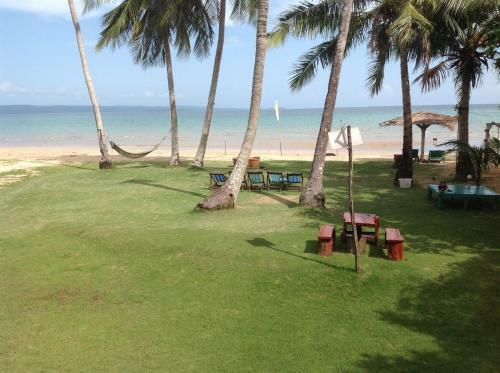 Hotel Holiday Beach Resort