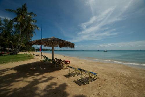 Hotel Holiday Beach Resort
