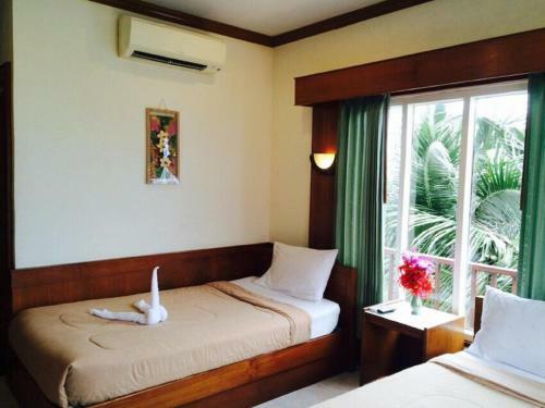 Hostal Mr. Black Resort