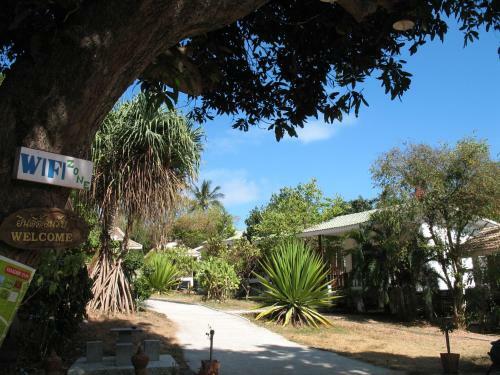 Hotel Thai Dee Garden Resort