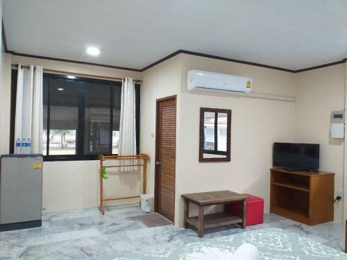 Hostal White Beach Resort