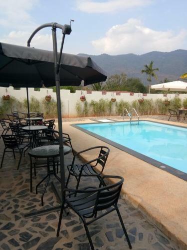 Hotel Thai Castle Resort
