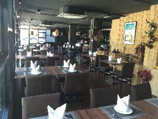 The Rich Hotel Ubonratchathani