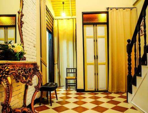 Hotel Chuchaiburi Sri Amphawa