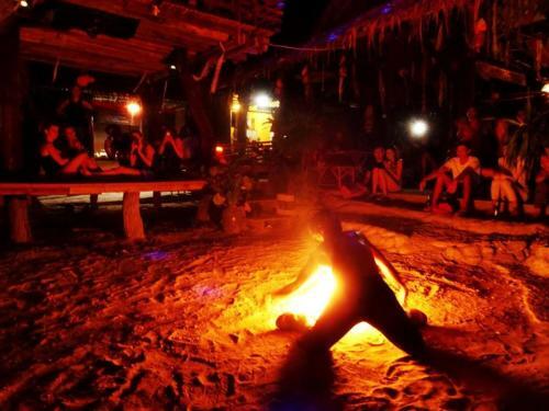 Hotel Chill Out Bar & Bungalow