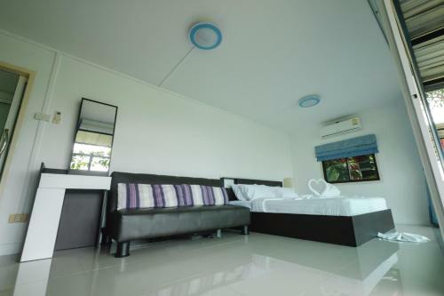 Saree Lagoon Villa Koh Samui