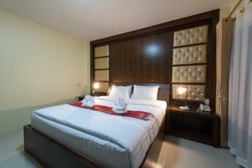 Bees Smile Hotel