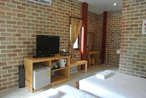 Hotel Theerama Cottage