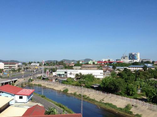 Aparthotel Modernbright Laemchabang