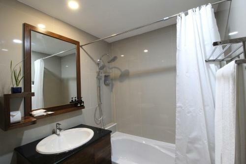 Nonghan Grand Hotel And Resort