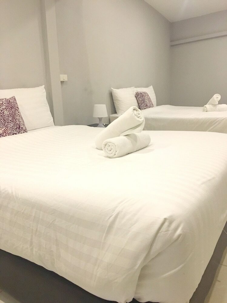 Hostal Resort M Bangkok - Bts Onnut