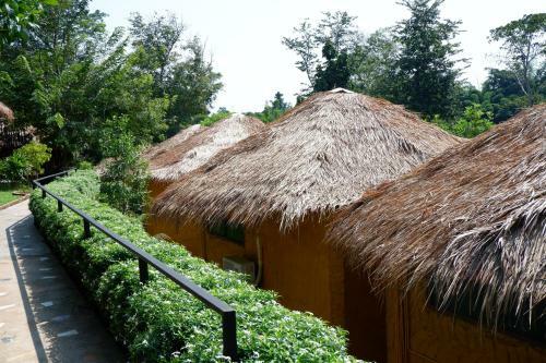 Hotel Suan Ruen Rom View Raft