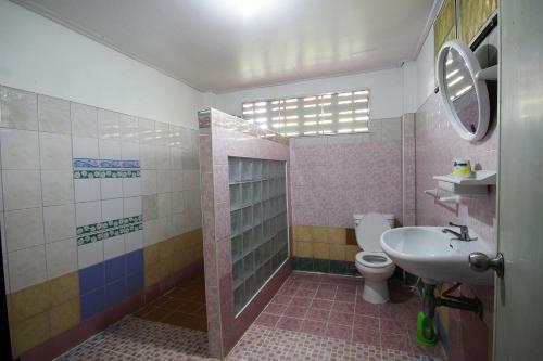 Hostal Chatfah Resort