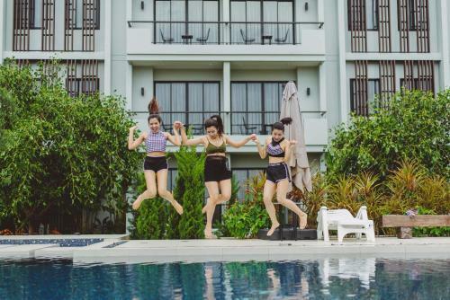 Green Ville Laguna Hotel