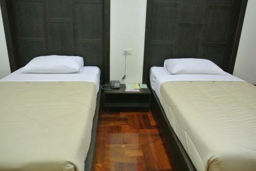 Hotel Siam River Resort