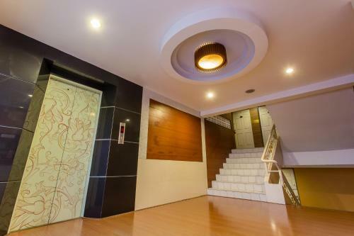 Hotel Rangsit Grand Condo