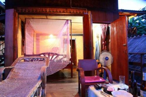 Maleehouse