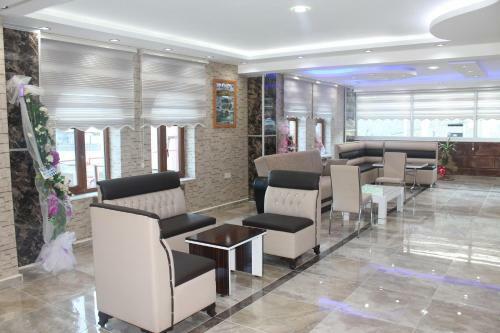 Oz Cavusoglu Hotel
