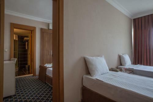 Monna Roza Garden Hotel