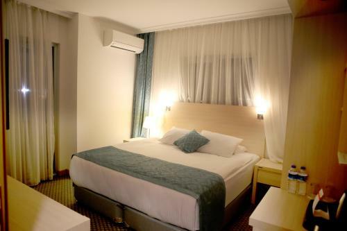 Ahsaray Hotel