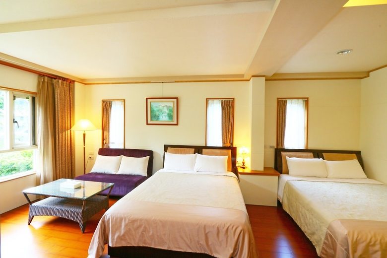 Bed & Breakfast Yosemite Homestay