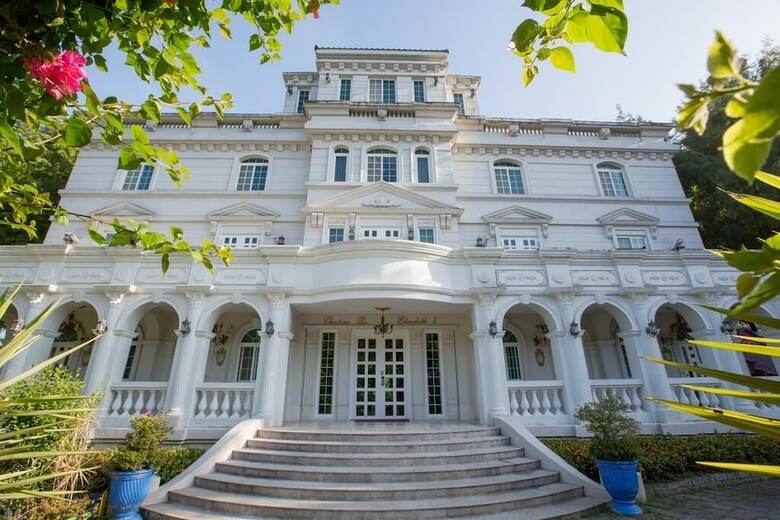 Hotel Chateau De Olliere