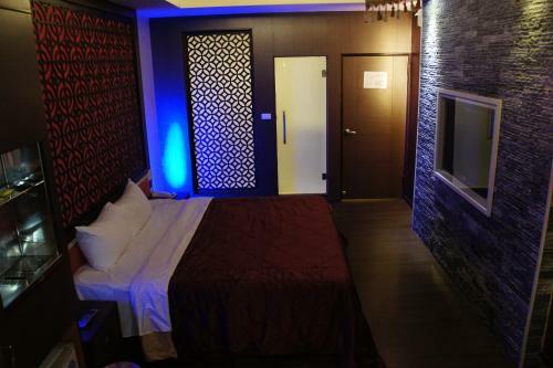Hotel Paris Motel