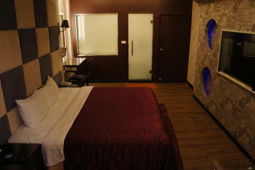 Hotel Paris Motel
