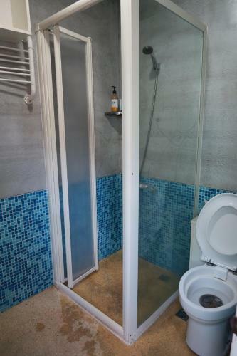 Hostal Being Outdoor