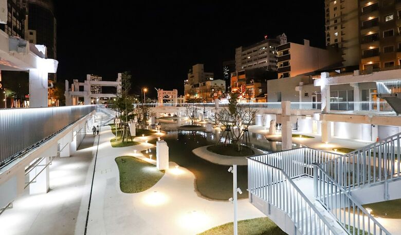 Beer Hotel