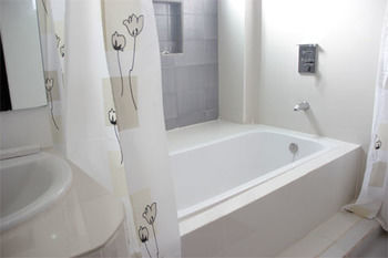 Hotel Arabelle Suites