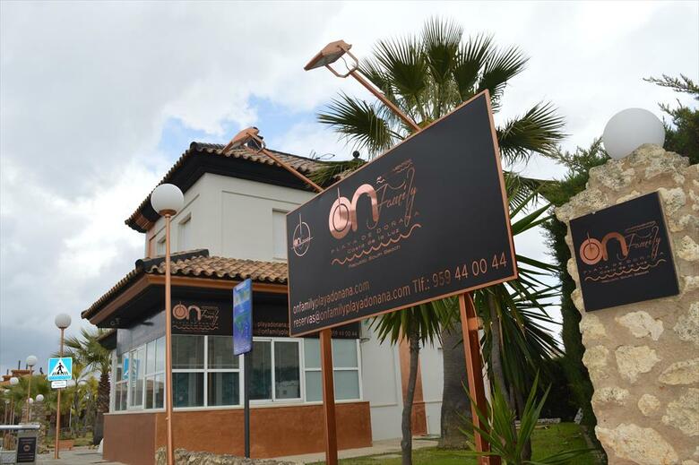 Apartamentos On Family Playa de Do�ana